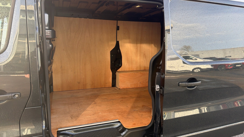 Renault Trafic Swb Diesel SL30 Blue dCi 170 Extra Sport [Safety] Van EDC